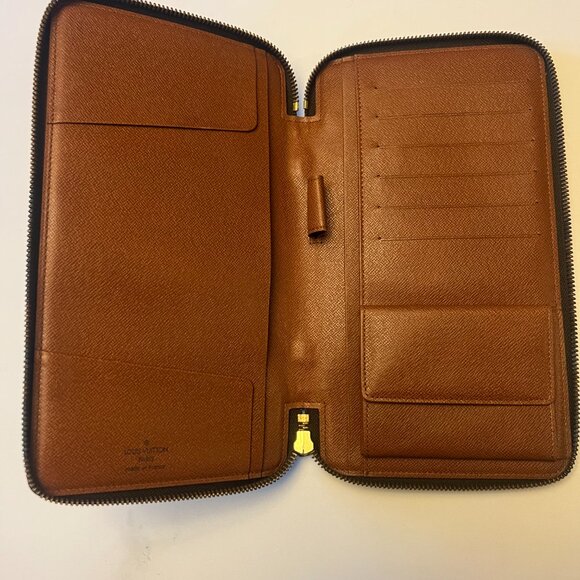 Louis Vuitton Voyage Organizer Wallet - Picture 3 of 7